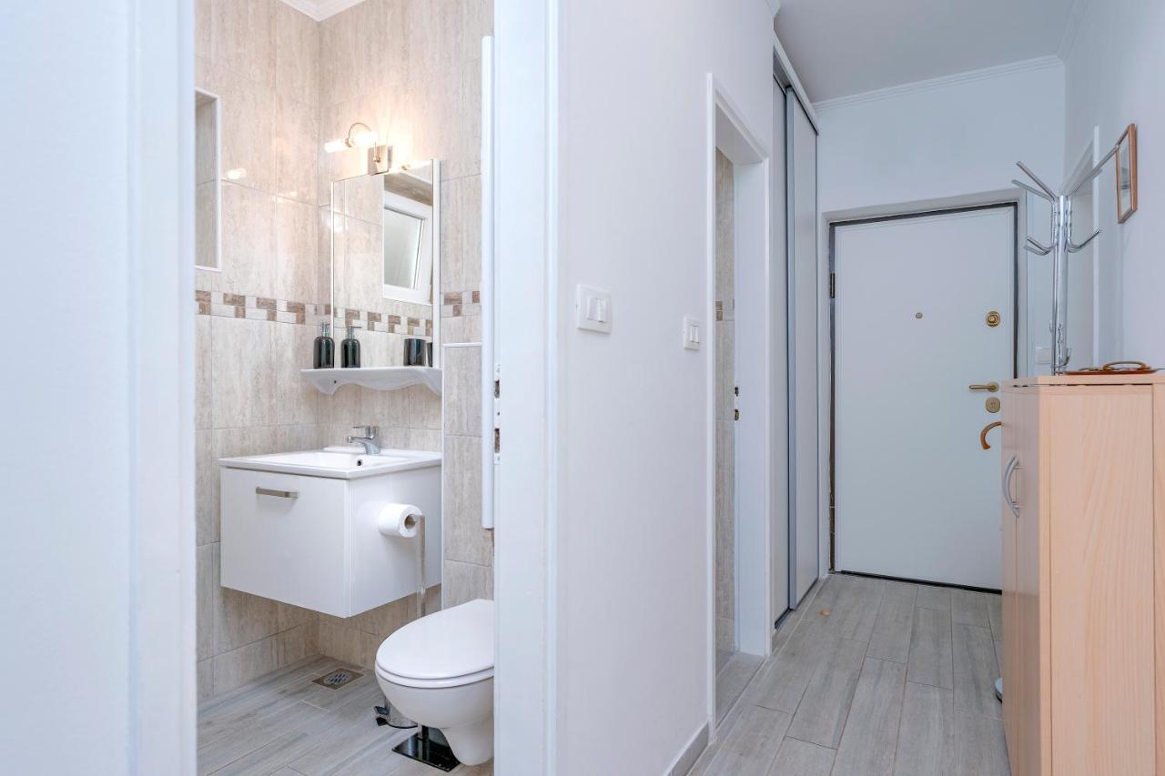 Kumquat Apartment - Zf Hvar ฮวาร์ ภายนอก รูปภาพ