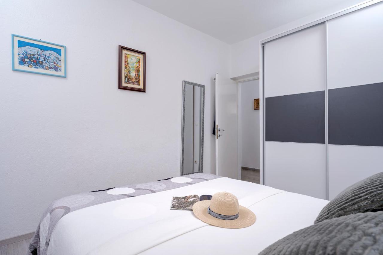 Kumquat Apartment - Zf Hvar ฮวาร์ ภายนอก รูปภาพ