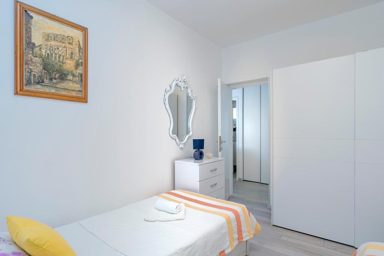 Kumquat Apartment - Zf Hvar ฮวาร์ ภายนอก รูปภาพ